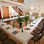 Sorea Maj Hotel